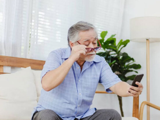 Viễn-thị-ở-người-già Viễn-thị-ở-người-già